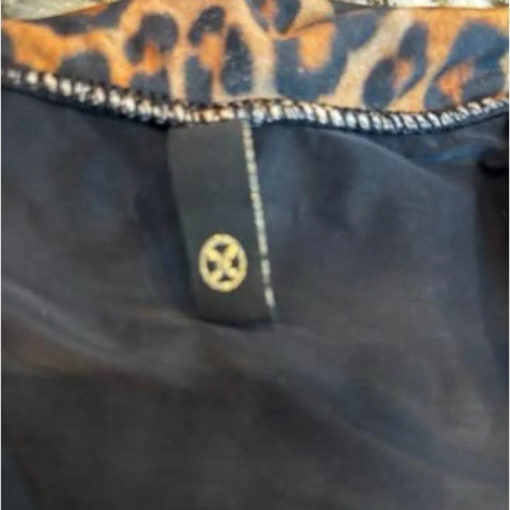 Vix Leopard Bia Bikini medium pre-owned, GREAT condition!
size medium - Picture 6 of 8